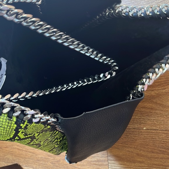 Justfab - Picture 5 of 6